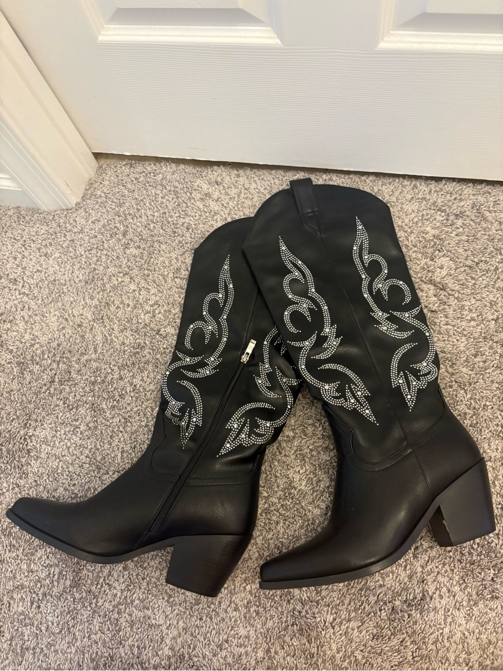Women’s Wide Calf Rhinestone Cowgirl Boots 10